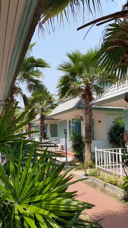 Vipha Ville Resort Ban Huai Yang Habitación foto